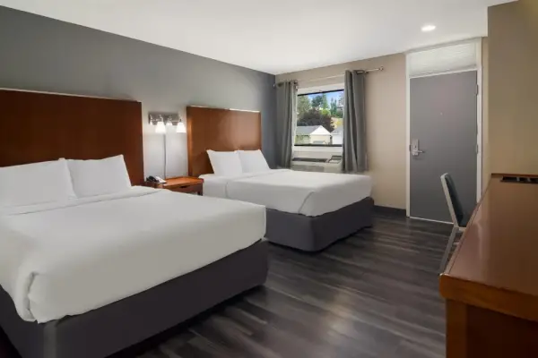 Canadas Best Value Inn & Suites Kamloops 10