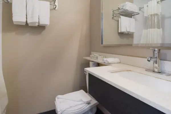 Canadas Best Value Inn & Suites Kamloops 5