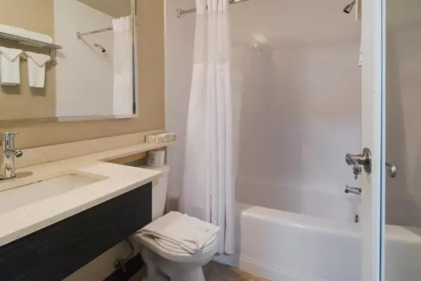Canadas Best Value Inn & Suites Kamloops 8